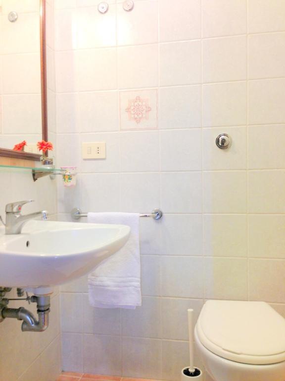Residenza Camilla Hotel Roma Phòng bức ảnh