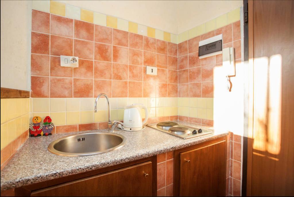 Residenza Camilla Hotel Roma Ngoại thất bức ảnh