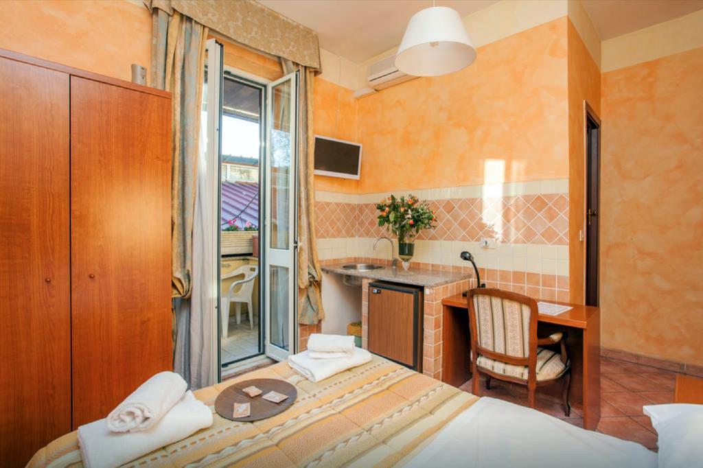Residenza Camilla Hotel Roma Ngoại thất bức ảnh
