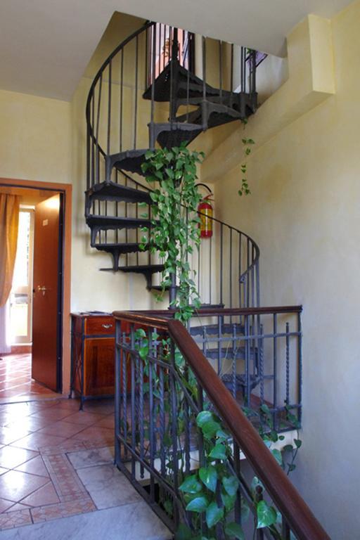 Residenza Camilla Hotel Roma Ngoại thất bức ảnh