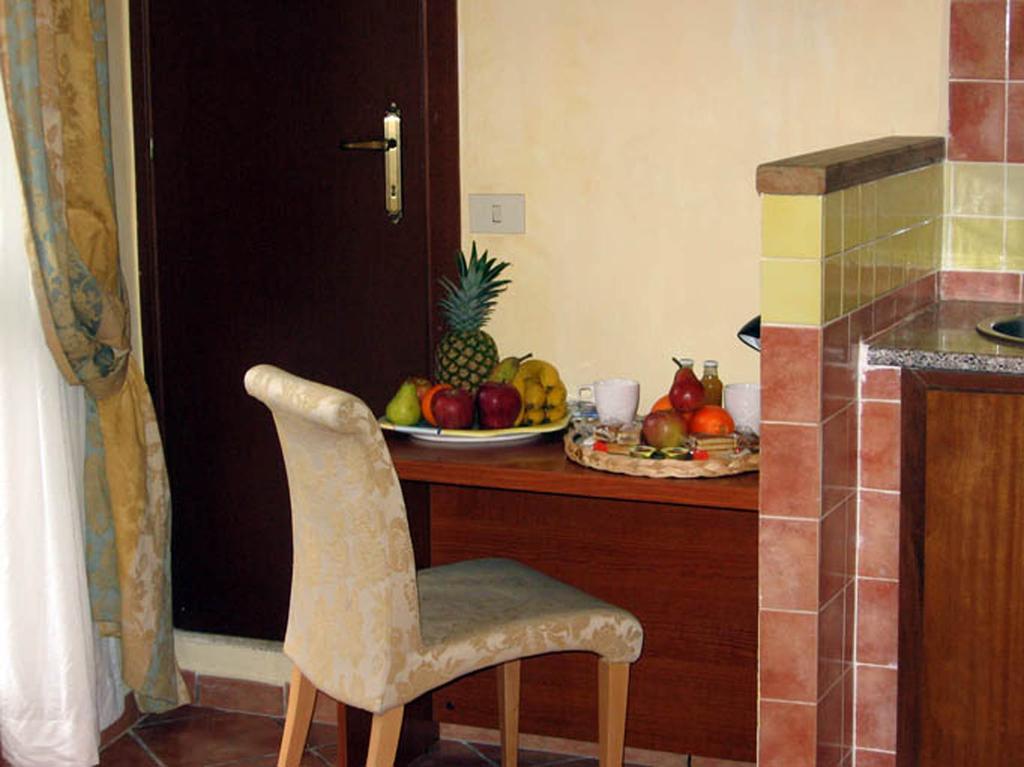 Residenza Camilla Hotel Roma Ngoại thất bức ảnh